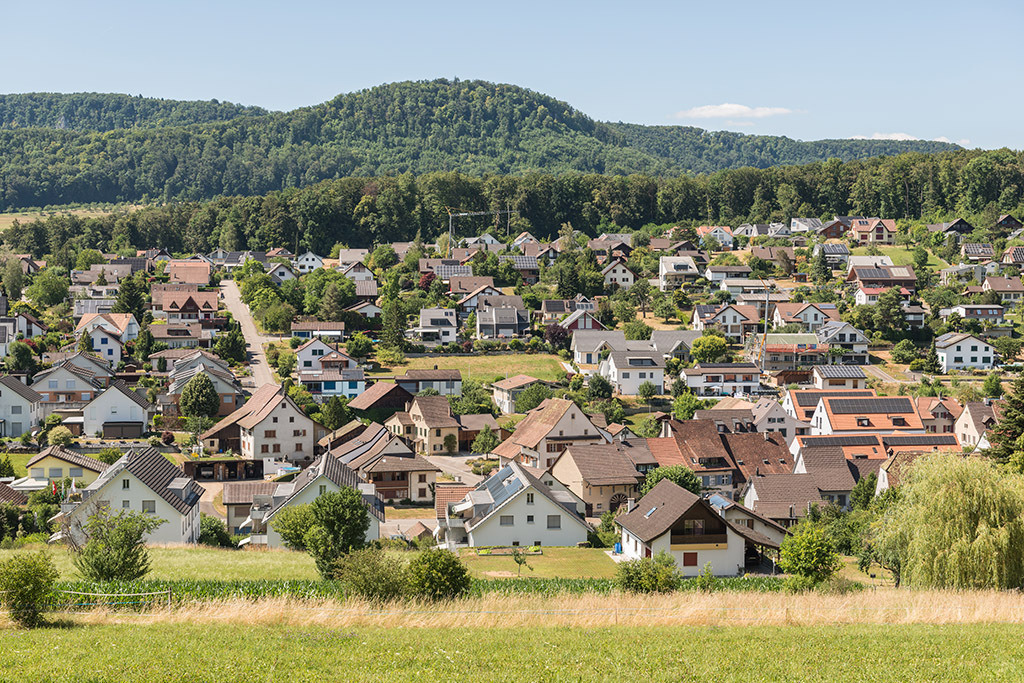 Wohnquartier | in Lupsingen, Baselland, Schweiz - Realisiert mit Pictrs.com