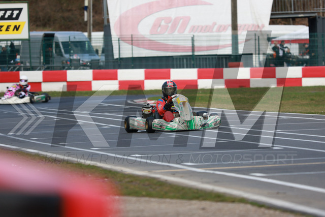 0DKP1424 | Kliewer Motion & Motorsport - Realisiert mit Pictrs.com