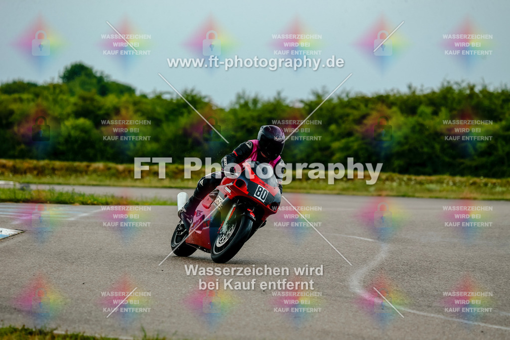 Chambley Juli-1469 | Hier findet Ihr Bilder von Touristenfahrten auf der Nürburgring Nordschleife oder von anderen Veranstaltungen die ich besucht habe. Viel Spass beim Durch Schauen 