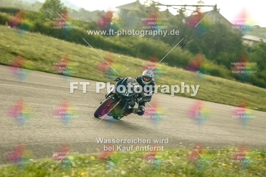 Chambley Juli-3388 | Hier findet Ihr Bilder von Touristenfahrten auf der Nürburgring Nordschleife oder von anderen Veranstaltungen die ich besucht habe. Viel Spass beim Durch Schauen 