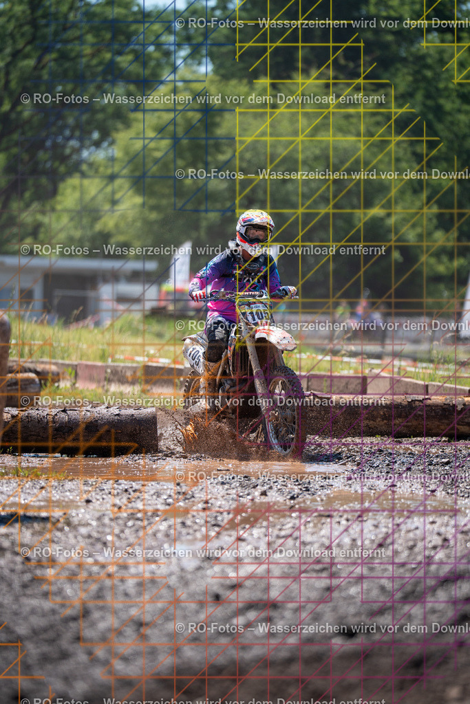 1 Lauf Schlüchtern IGE 2026-617 | Sportfotografie von RO-Fotos: Motorsport, Motocross, Enduro, Laufveranstaltungen und Triathlon. Professionelle Fotos von Sportlern und Events. - Realisiert mit Pictrs.com