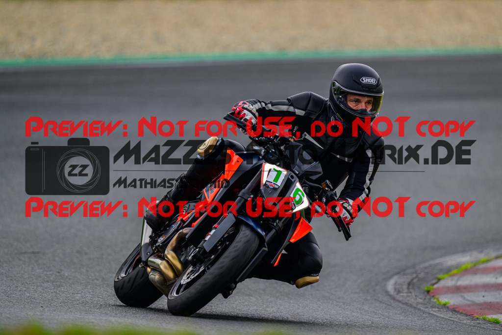 MaZZes_FotoMatrix_240724_6007705_5597 | GRUEN