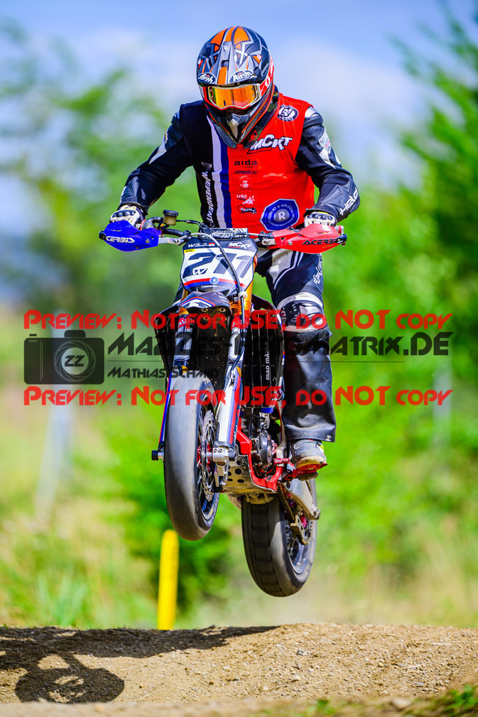 MaZZes_FotoMatrix_240713_6007705_9715 | UE40