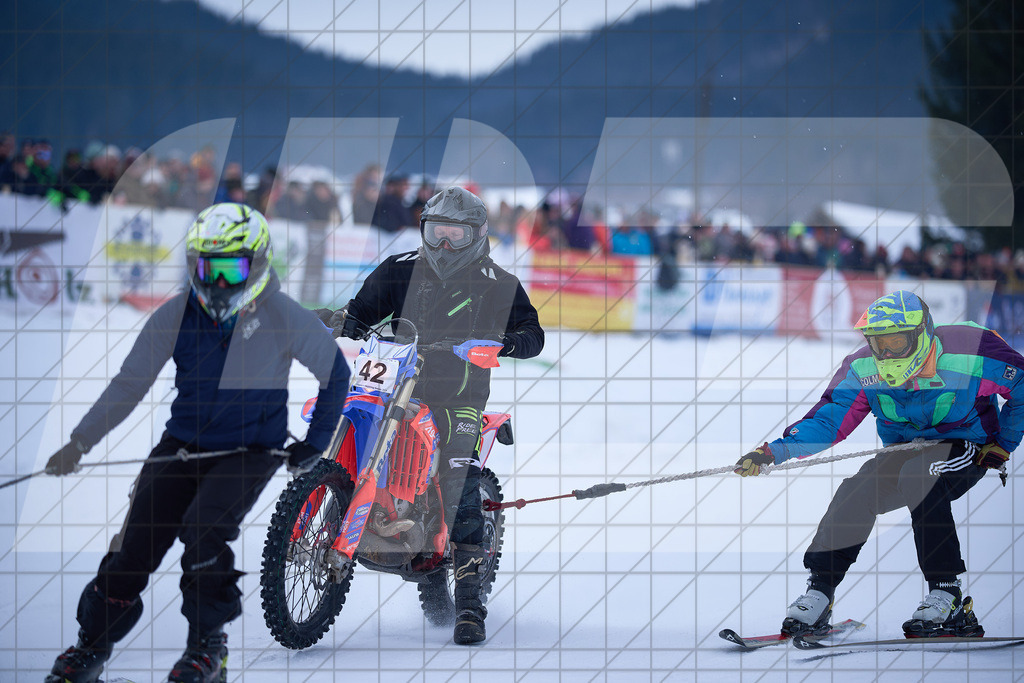 11. Holzknecht Skijöring | Skijöring am 24.01.2026: 11. Holzknecht Skijöring in Gosau am Dachstein, Oberösterreich, ÖsterreichFoto: © 2026 Martin Bihounek | mb-creative.eu