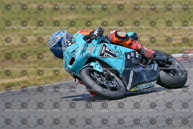 25bt04-1687 | markuskiefer.com - Realisiert mit Pictrs.com