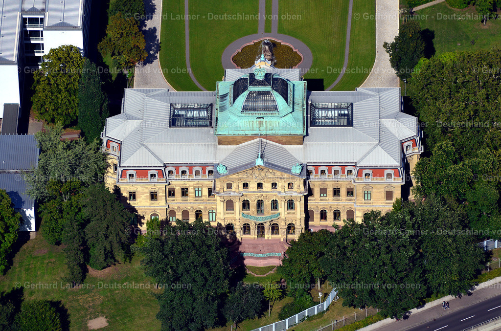 3390582 | Das Erbgroßherzogliche Palais in Karlsruhe, Sitz des Bundesgerichtshofs