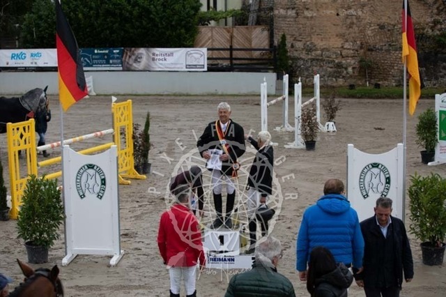 2B4A3262 | pixelfaenger - Realisiert mit Pictrs.com