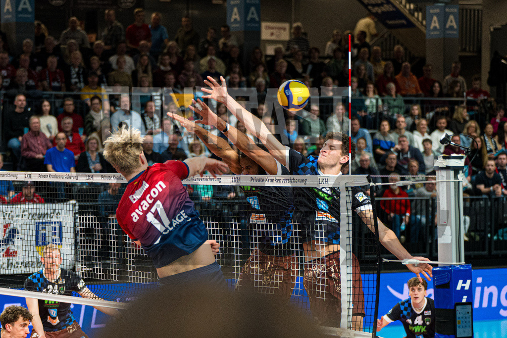 Volleyball I Herren I Saison 2025/2026 I Bundesliga I 10. Spieltag I SVG Lüneburg - WWK Volleys Herrsching | CONTRAST ZERØ MEDIA - Realisiert mit Pictrs.com