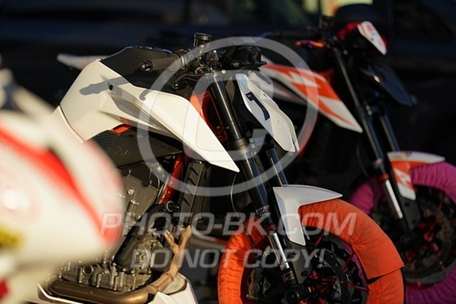 2024_03_16_PBK_11203 | Sportfotografie; SlowMotion; Video; Rennstrecke; Hafeneger; Speer; Racing; RSE; BMW; CBO; Trackday; Motorsportarena; Hockenheimring; Brno; Most; Barcelona; Valencia