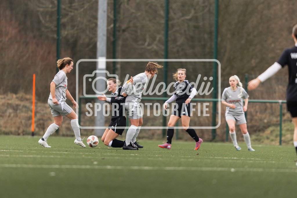 Fußball I Frauen I Saison 2025-2026 I Testspiel I DjK Wacker Mecklenbeck - BW Hollage I 08.02.2026-043 | realhellocedii - Realisiert mit Pictrs.com