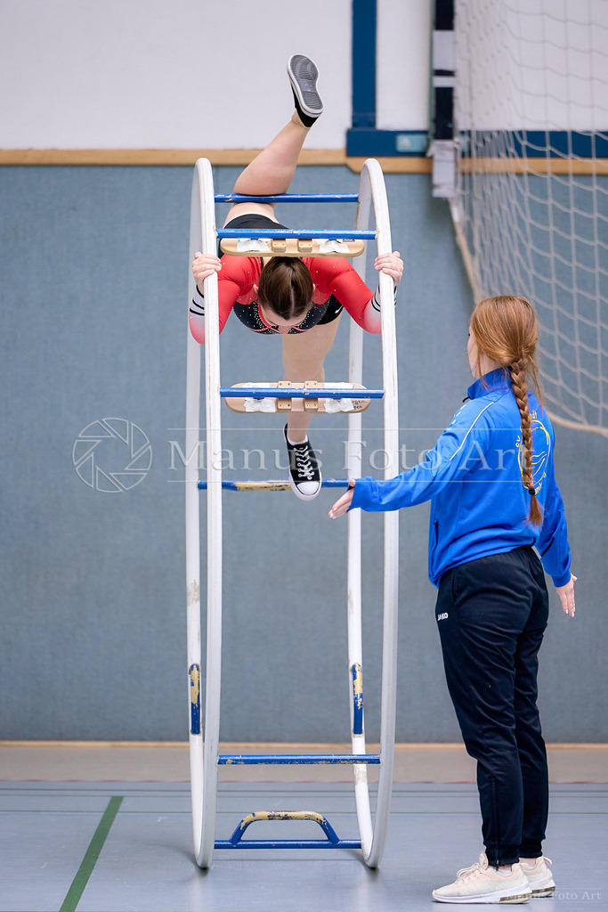 C-DSC04732 | Professionelle Sportfotografie in Hamburg, Schleswig-Holstein und Niedersachsen – spezialisiert auf Rhönrad, Geräteturnen, Leistungsturnen und rhythmische Sportgymnastik. Bundesweite Begleitung von Rhönrad-Events. Jetzt Sport-Fotos - Realisiert mit Pictrs.com