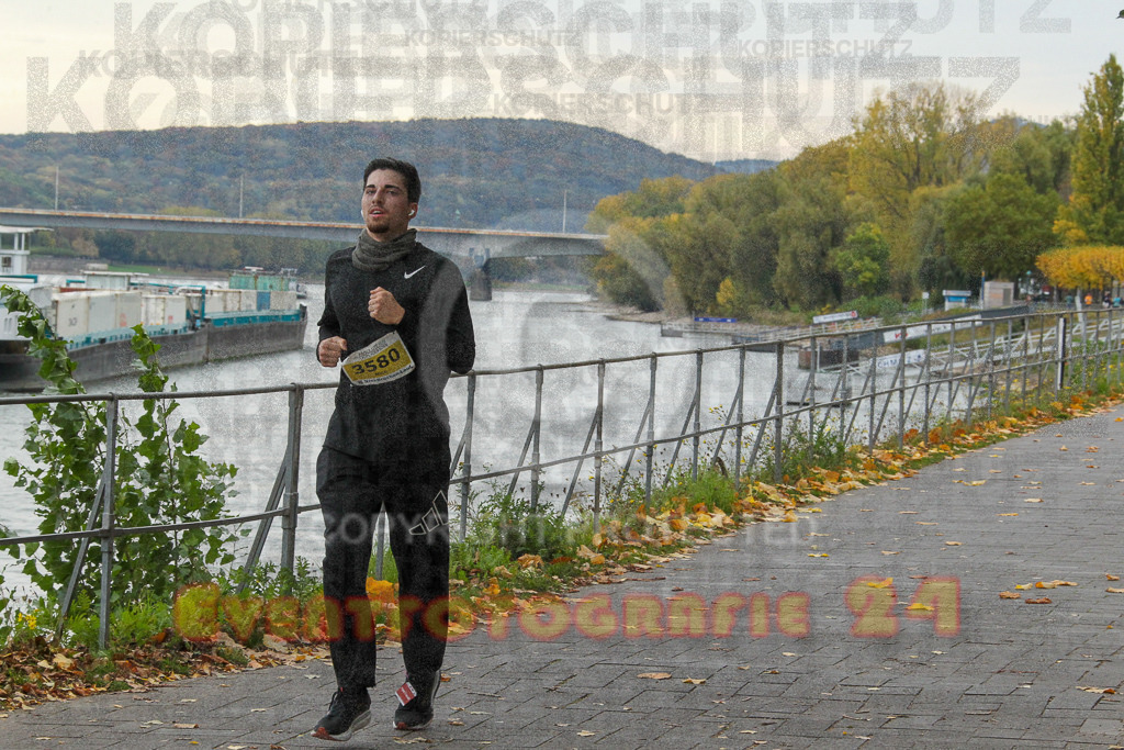 251019_1101_EV4_3521 | Sportfotografie im Rhein-Sieg Kreis, Köln, Bonn, NRW, Rheinland Pfalz, Hessen, etc. Unser Tätigkeitsfeld umfasst den Laufsport vom Volkslauf über den Marathon, Duathlon, Triathon bis zum Ultralauf wie Kölnpfad Ultra oder Schindertrail.