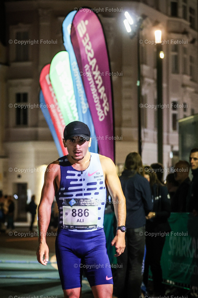 A-BINDER_20240926_0124 | Linz  AUSTRIA,26.Sept..2024 -Night Run Linz, Image shows Photo: Sportmediapics.com/ Manfred Binder