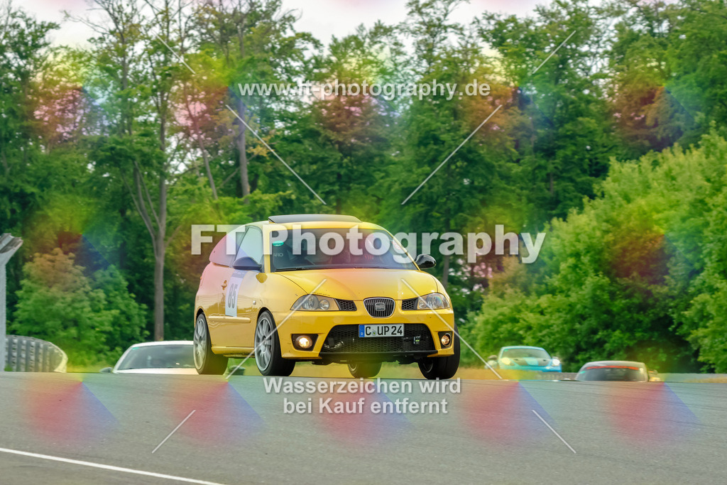 _GTS5766 | Hier findet Ihr Bilder von Touristenfahrten auf der Nürburgring Nordschleife oder von anderen Veranstaltungen die ich besucht habe. Viel Spass beim Durch Schauen 