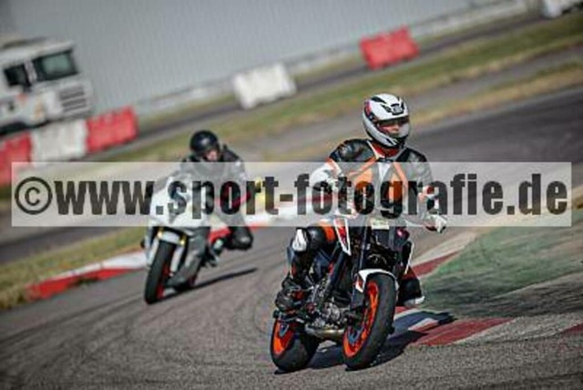 pube7359 | Professionelle Fotos von Sportveranstaltungen, aber auch Hochzeiten und anderen Events. - Realisiert mit Pictrs.com
