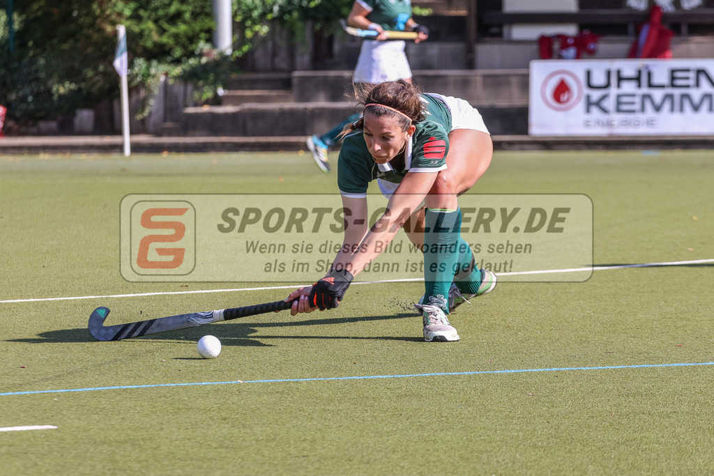 MJ_2022-10-08_Damen_HTCU-UHC-62 | Melanie Terber (Uhlenhorst Mülheim #22), Uhlenhorst Mülheim - UHC Hamburg am 8.10.2022 im Waldstadion, Mülheim a. d. Ruhr