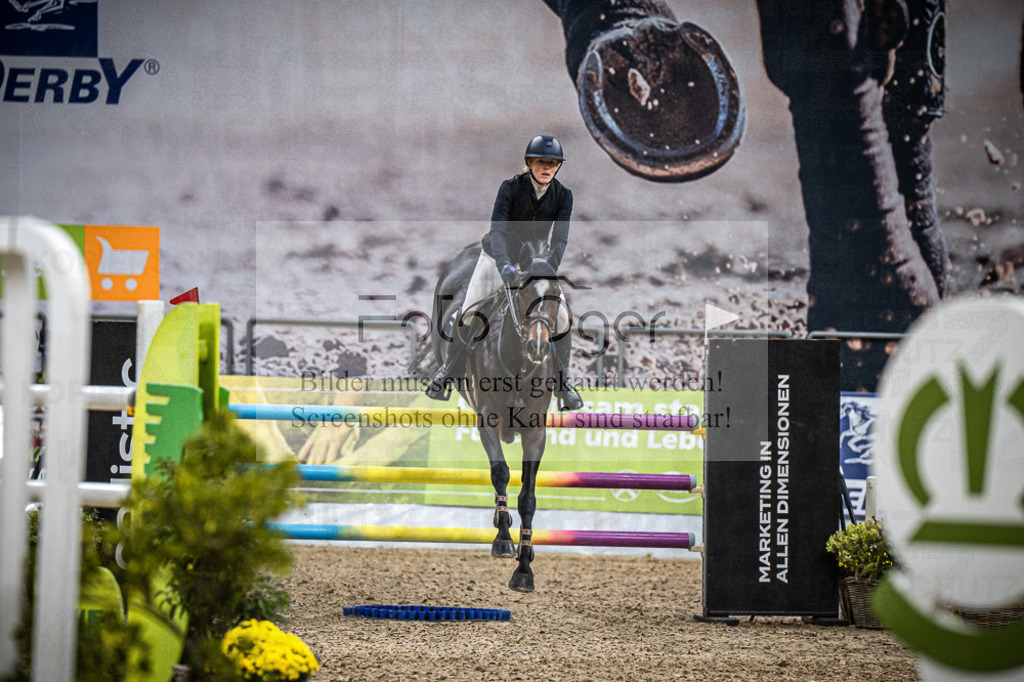 DOS_2315 | Entdecke hochwertige Reitturnierfotos von Foto Oger. Professionell, emotional und authentisch – jetzt Lieblingsmomente im Shop bestellen.Deutschlandweite Turnierfotografie. - Realisiert mit Pictrs.com
