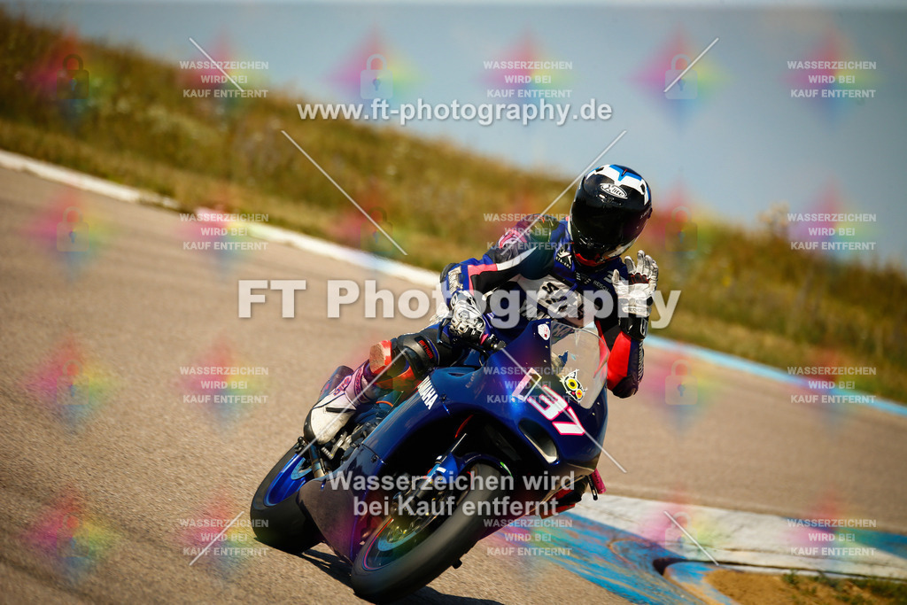 _MOT9360 | Hier findet Ihr Bilder von Touristenfahrten auf der Nürburgring Nordschleife oder von anderen Veranstaltungen die ich besucht habe. Viel Spass beim Durch Schauen 