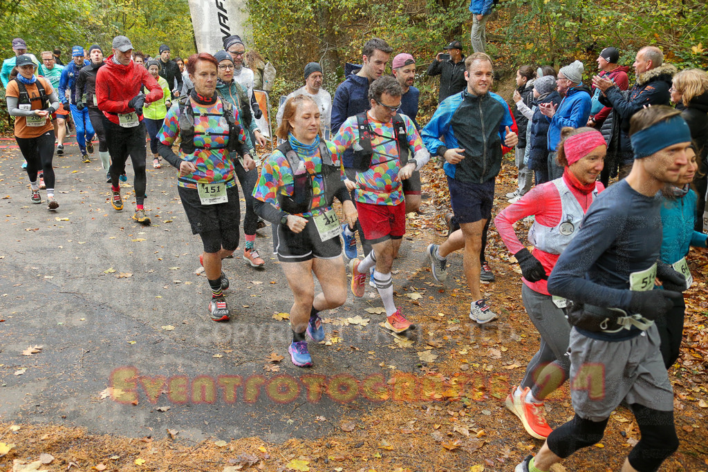 251026_1002_EX1_9694 | Sportfotografie im Rhein-Sieg Kreis, Köln, Bonn, NRW, Rheinland Pfalz, Hessen, etc. Unser Tätigkeitsfeld umfasst den Laufsport vom Volkslauf über den Marathon, Duathlon, Triathon bis zum Ultralauf wie Kölnpfad Ultra oder Schindertrail.