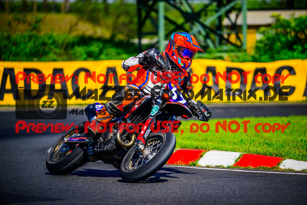 MaZZes_FotoMatrix_240511_6021986_5358 | UE40