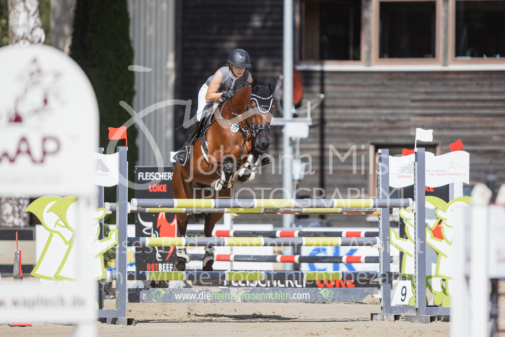 220824_Delbrueck_Stil-M1-216 | Deine schönsten Turniermomente als professionelle Fotos! Entdecke hochwertige Pferdesport-Fotografie im Online-Shop. Jetzt Fotos finden & bestellen!