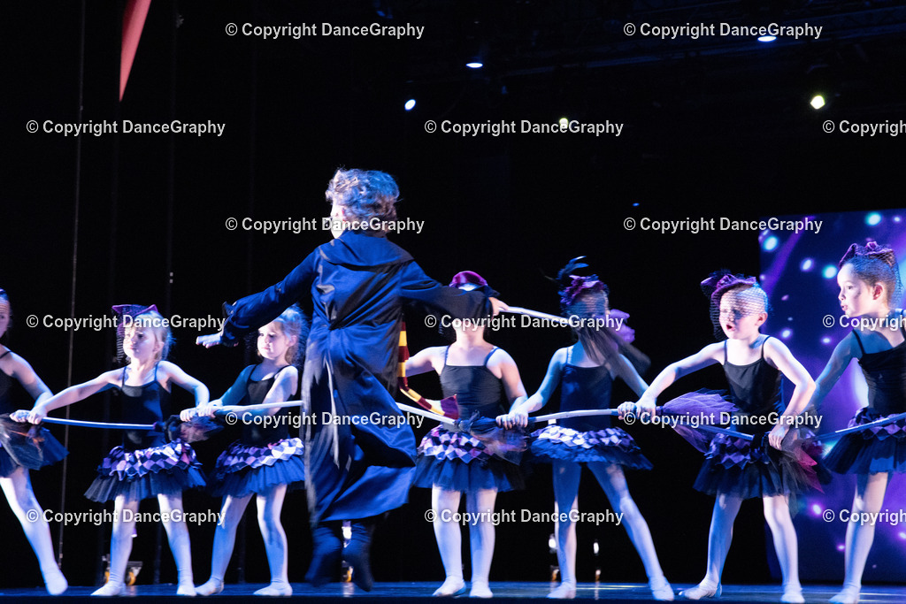 GPHY6267 | DanceGraphy - Realisiert mit Pictrs.com