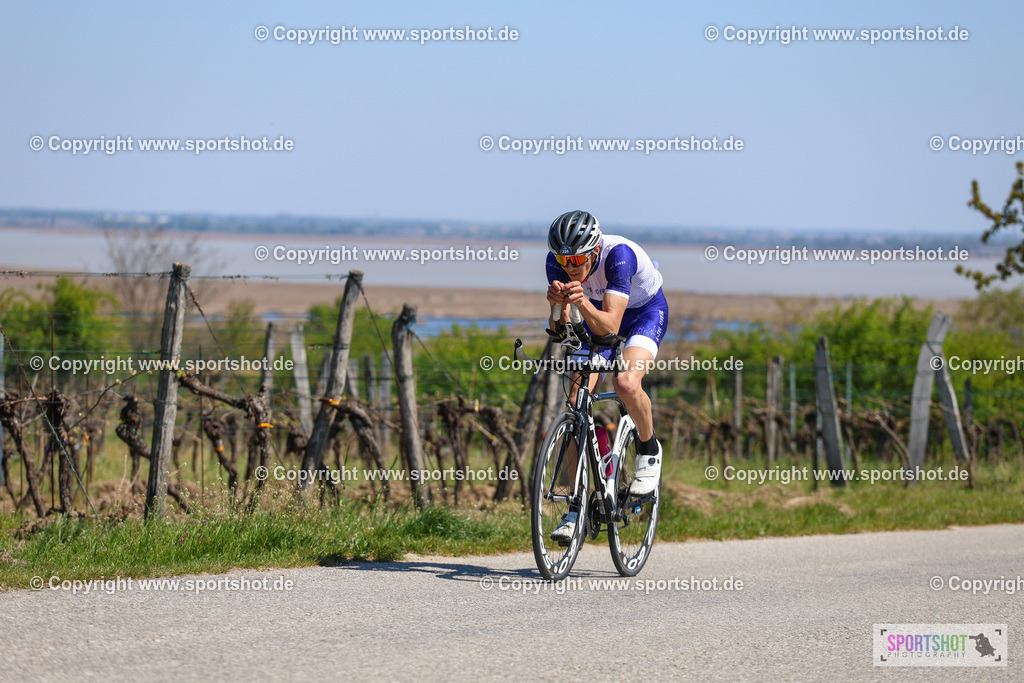 IMG_9047 | @sportshot_your_pictrs #yourpictures#roadtowm2029 #nrm #neusiedlerseeradmarathon #neusiedlersee #neusiedlerseetourismus #burgenland #mörbisch #nrm26 #burgenlandtourismus #voglundco #poweredbyburgenlandtourismus #radsport #rad #marathon #ucigranfondo #visitburgenland #ucigranfondoworldseries