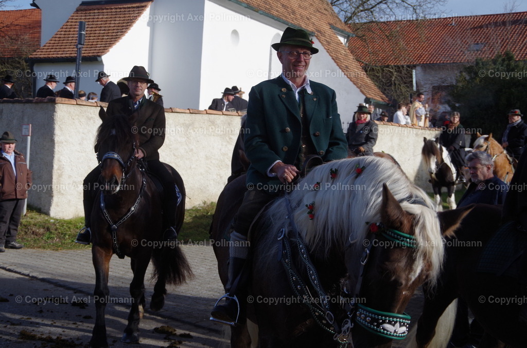 IMGP1514 | fotografiert von Axel PollmannLeonhardi Wallfahrt Benediktbeuern und Murnau, Fronleichnam, Fasching, Landschaft im Loisachtal und Benediktbeuern  - Realisiert mit Pictrs.com