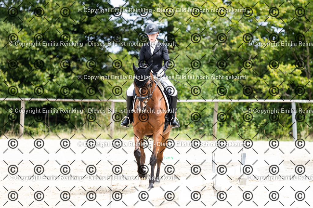 CL5A3694 | Emilia Reinking Fotografie - Realisiert mit Pictrs.com