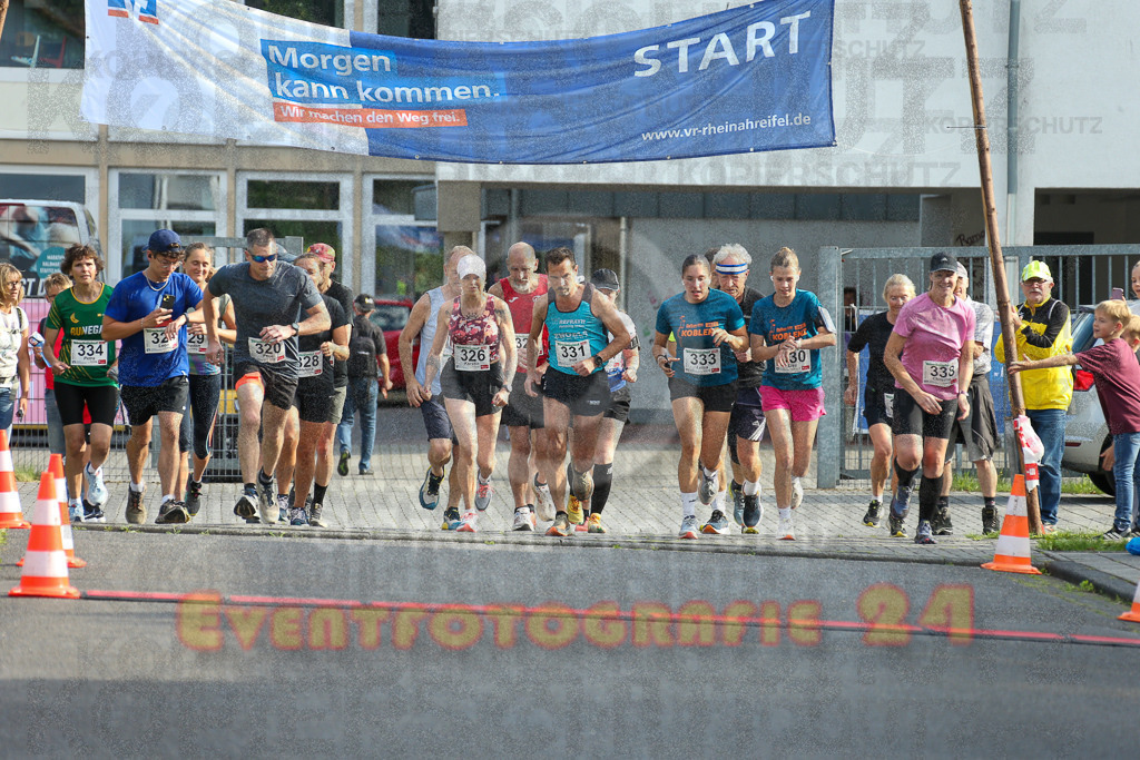 250801_1815_EX1_6565 | Sportfotografie im Rhein-Sieg Kreis, Köln, Bonn, NRW, Rheinland Pfalz, Hessen, etc. Unser Tätigkeitsfeld umfasst den Laufsport vom Volkslauf über den Marathon, Duathlon, Triathon bis zum Ultralauf wie Kölnpfad Ultra oder Schindertrail.