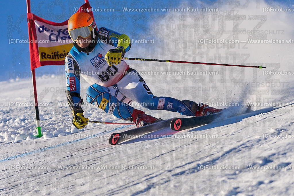 ALP4369_MASTERS-Cup_GS-A Herrn_Gruener Alfred | (C)FotoLois.com, Alois Spandl. FIS Masters-Cup Wildschönau, Giant Slalom auf der Piste Schatzberg GS, Siegerehrung auf dem Dorfplatz Niederau, Sa 13. Januar 2024.