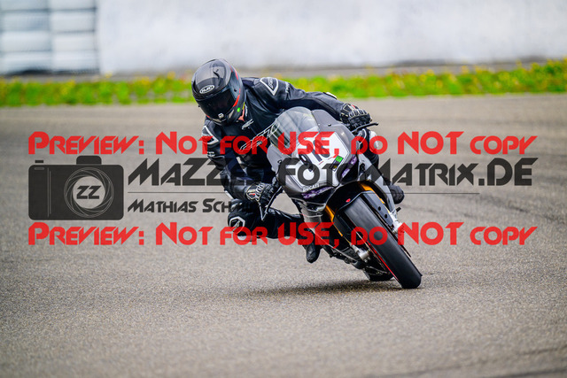 MaZZes_FotoMatrix_240804_6007705_2620 | Fotograf Mathias Schmid
Sportfotograf,
Eventfotograf,
Hochzeitsfotograf,
Portraitfotograf