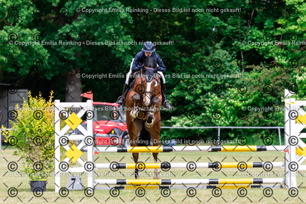 CL5A5689 | Emilia Reinking Fotografie - Realisiert mit Pictrs.com