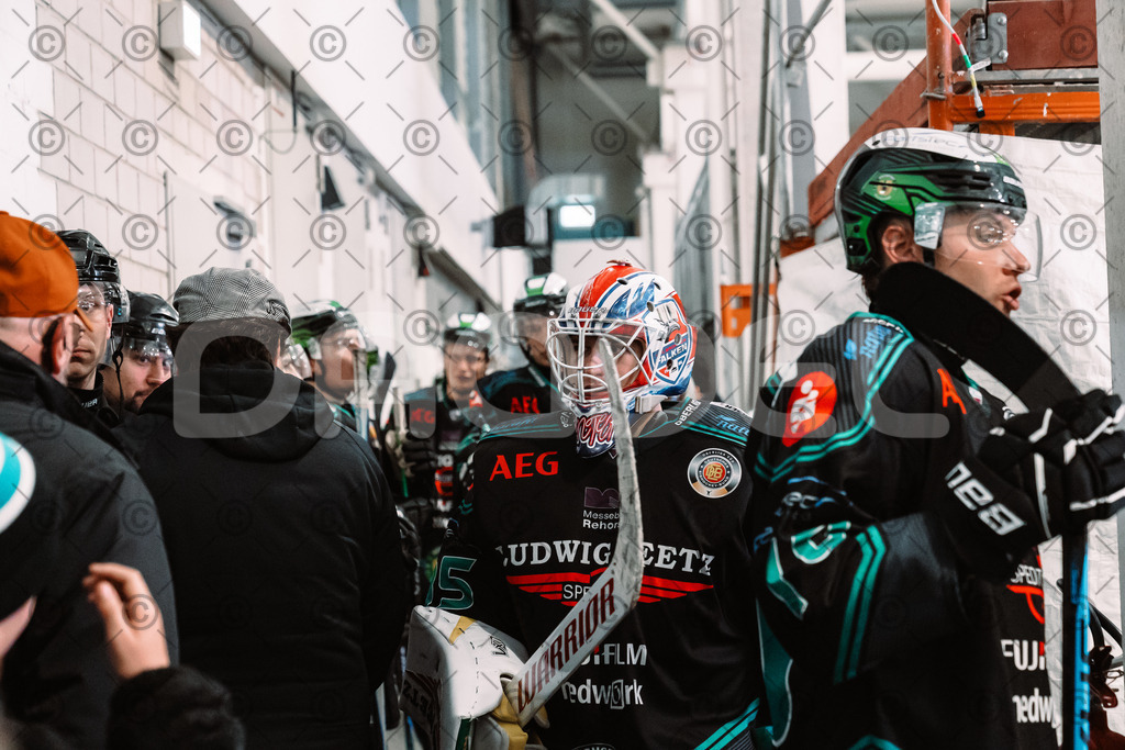 Alligators_vs_Fuessen_26.10.2025-094 | Höchstadt Alligators Fotogalerie: Eishockey-Action aus Franken. Professionelle Spielfotos, Portraits & Stadionbilder zum Download. Jetzt entdecken! - Realisiert mit Pictrs.com