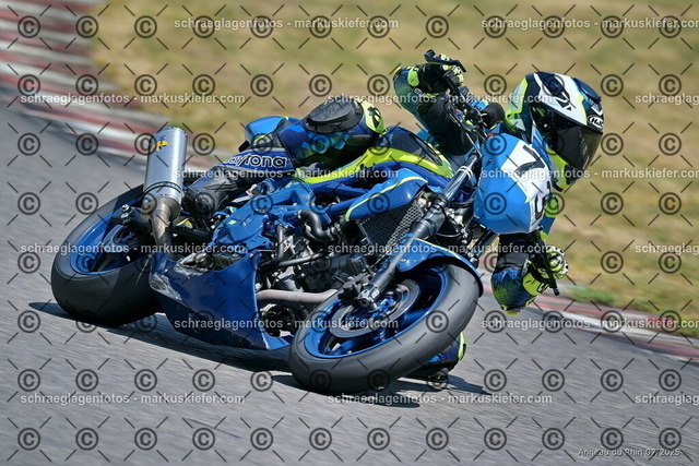 25bt04-1044 | markuskiefer.com - Realisiert mit Pictrs.com