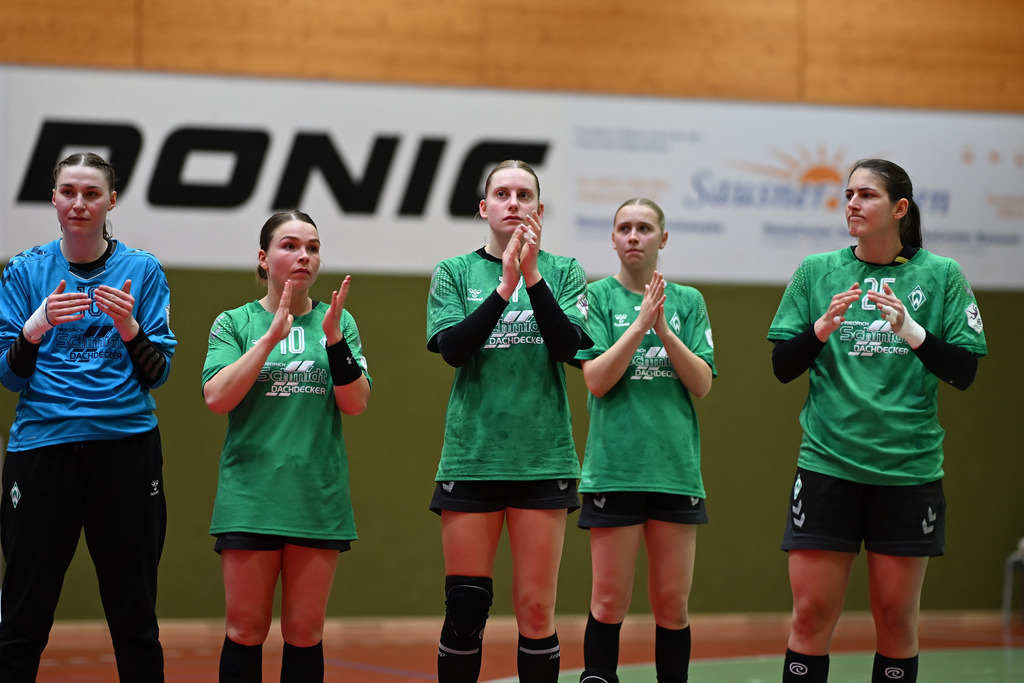 Handball I Frauen I Saison 2024-2025 I 2. Bundesliga I 23. Spieltag I SV Werder Bremen - ESV 1927 Regensburg | Der Sportfotograf. - Realisiert mit Pictrs.com