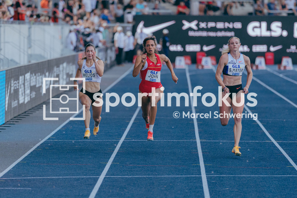 Deutsche Meisterschaften der Frauen und Männer 2026 | Ksenia Helios, SV GO! Saar 05, Viola John, LG Brillux Münster, Sina Mayer, LAZ Zweibrücken, 100-Meter-Lauf, Halbfinale, Deutsche Meisterschaften der Frauen und Männer 2026, Lohrheidestadion Bochum-Wattenscheid, 25.07.2026. Foto: Marcel Schwering / sportimfokus - Realisiert mit Pictrs.com