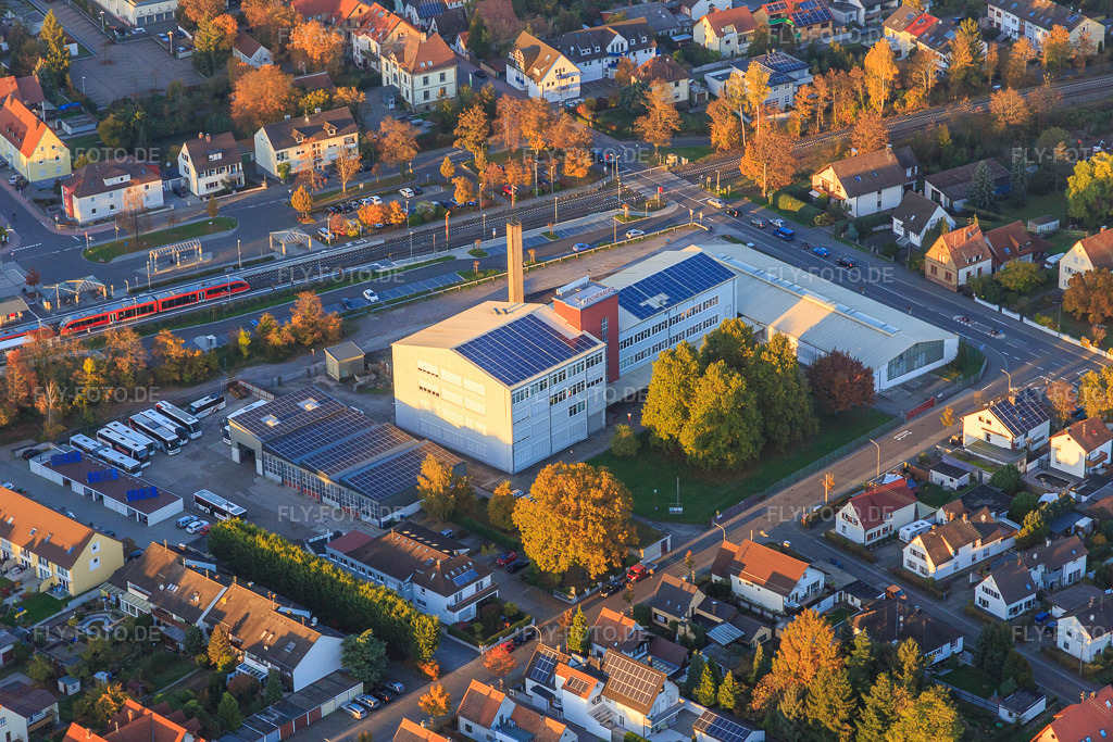 Luftbild: Eichenauer Gebäude in der Jahnstr in Kandel im Bundesland Rheinland-Pfalz in Deutschland. Foto: IMG_095853.jpg vom 30.10.2016 durch Werner Riehm/FLY-FOTO.de