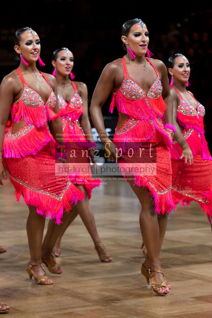 20241109_DM-Formationen_Vorrunde_0543 | Tanzsportbilder, Standardtanz, Lateintanz, WDSF, DTV, LTVB, dancecomp, goc, hessen tanzt, blaues band der spree, walzer, tango, wiener walzer, slowfox, quickstepp, samba, rumba, cha-cha-cha, paso doble. jive, hd-kroft photography, turniertanzsport