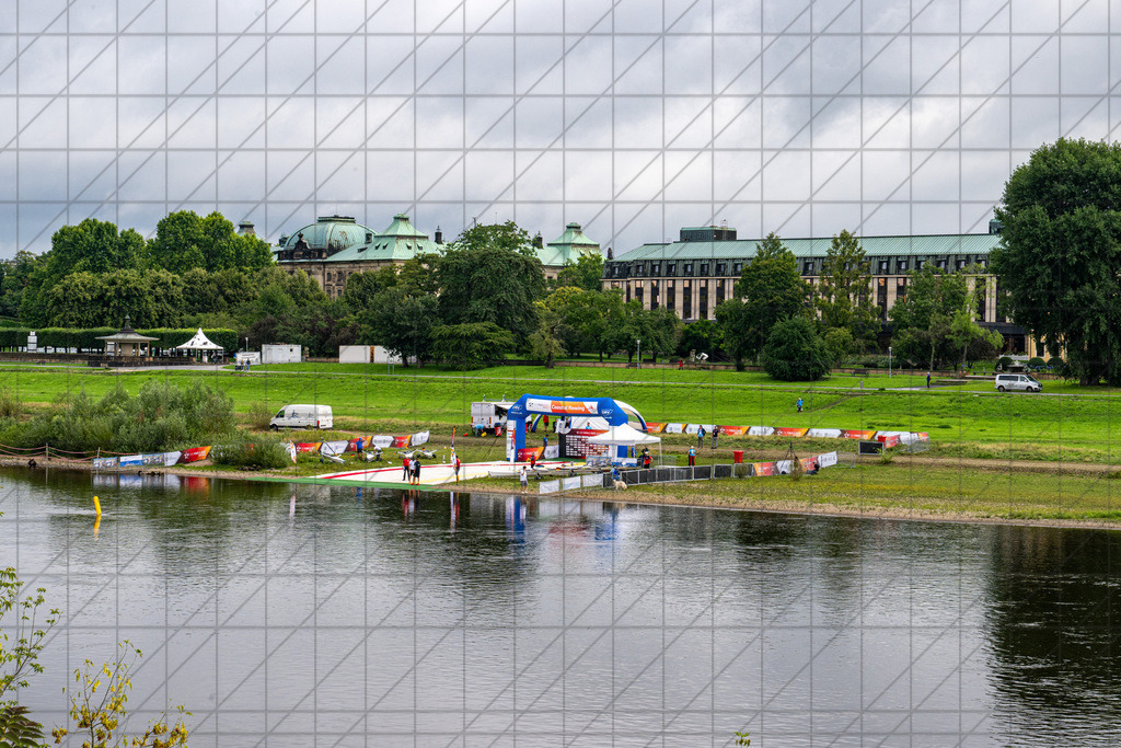 DIE FINALS 2025 |  | //  01.08.25: DIE FINALS 2025 |  / Dresden / Deutschland  //   CREDIT:www.bullenfotos.de, Martin König, Hörner Weg 40, D-49078 Osnabrück, +4917663732967 // Nutzung und Weitergabe nur zu den vereinbarten Zwecken. Presseanfragen an Ersteller. Alle Rechte beim Ersteller. Honorierung nach MFM. - Realisiert mit Pictrs.com