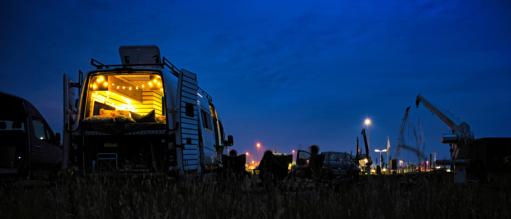 van_nom_hdr_noNoise_cut | Freier Fotograf aus Itzehoe. Kontakt via instagram.com/f0t0kunst/ - Realisiert mit Pictrs.com