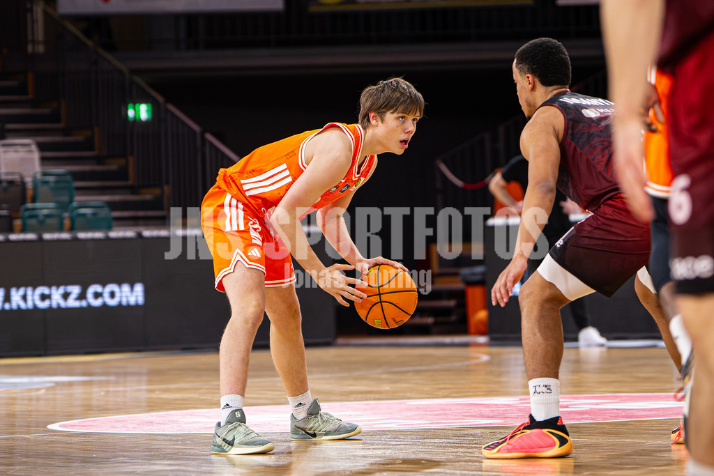 Basketball I Herren I Saison 2025-2026 I ProB Nord I 21. Spieltag I Rasta Vechta II - Iserlohn Kangaroos I 2894 | Epke Kruthaup (2, RASTA Vechta II) - Realisiert mit Pictrs.com