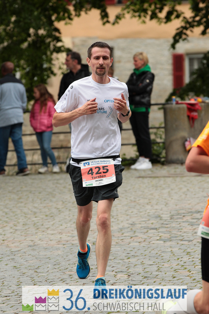 VR Bank Hauptlauf 10km | 3königslauf 2022 VR Bank Hauptlauf - Realisiert mit Pictrs.com