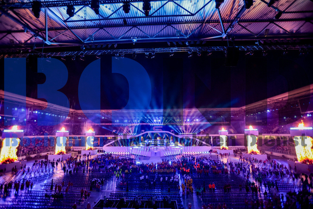 SES_TTGOPC20250716-200 | bond - Realisiert mit Pictrs.com