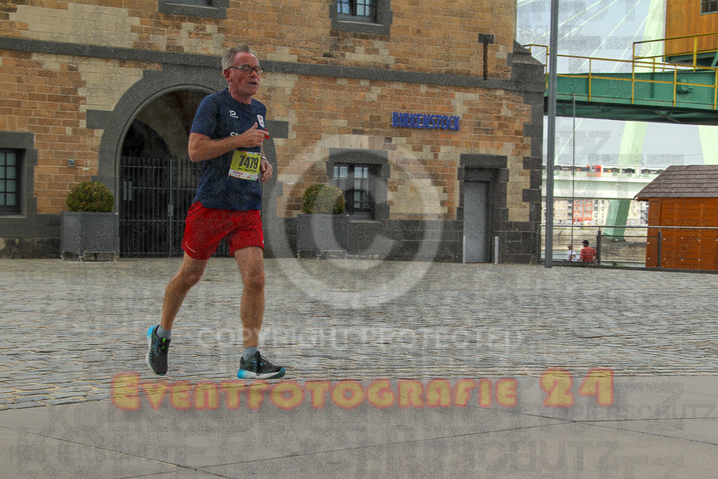 250920_1522_EV4_8597 | Sportfotografie im Rhein-Sieg Kreis, Köln, Bonn, NRW, Rheinland Pfalz, Hessen, etc. Unser Tätigkeitsfeld umfasst den Laufsport vom Volkslauf über den Marathon, Duathlon, Triathon bis zum Ultralauf wie Kölnpfad Ultra oder Schindertrail.