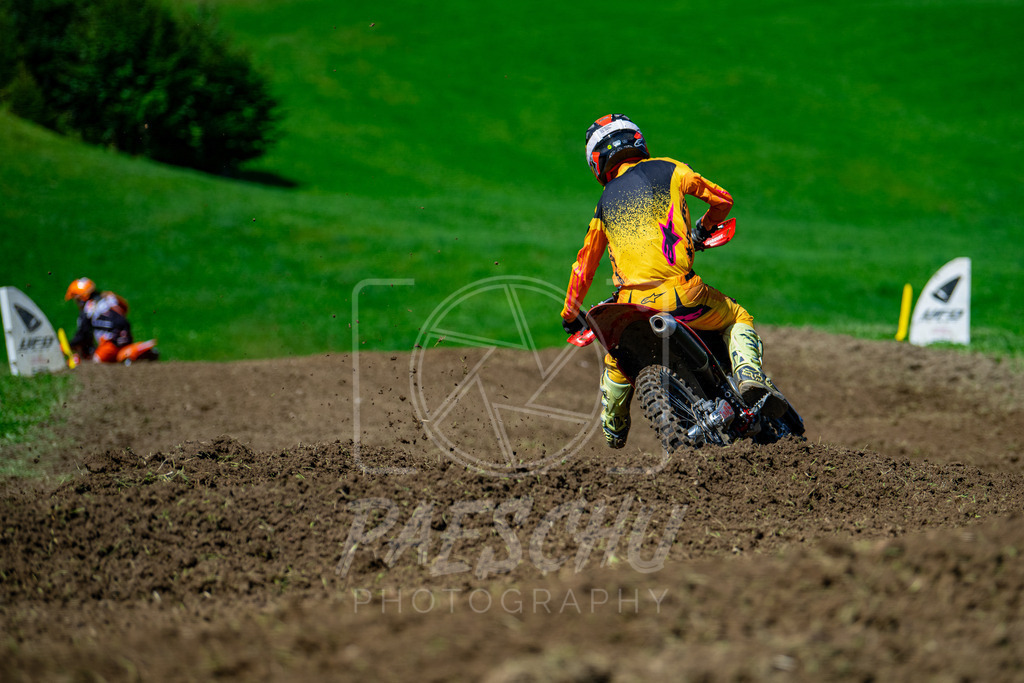 SE E (180) | Paeschuphoto Shop - Wer nicht sucht der auch nicht findet.Ob Motocrossbilder oder von einem besuchtem Spiel, Hauptsache Action. - Realisiert mit Pictrs.com