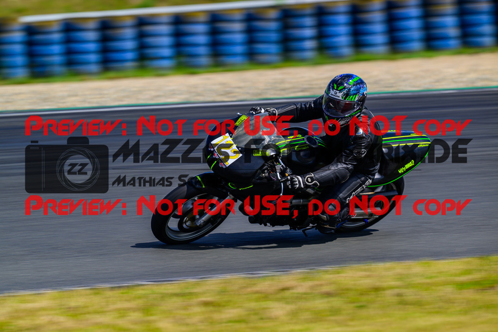 MaZZes_FotoMatrix_240724_6007705_1550 | GELB