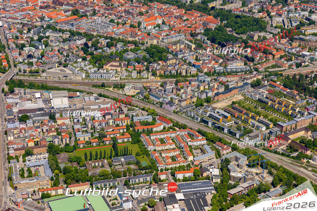 Die Luftaufnahme Antonsviertel - Augsburg wurde 2021 mittels Flugzeug (keine Drohne) erstellt. Hohe Auflösung -für große Poster und Wandbilder geeignet!
