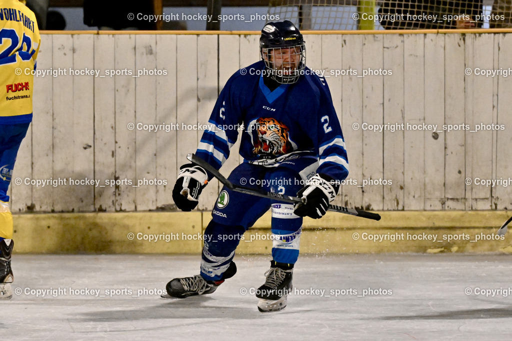 ELV Zauchen vs. EC Tigers Paternion  | #2 Pranjic Marko EC Tigers Paternion, ELV Zauchen vs. EC Tigers Paternion , ELV Zauchen vs. EC Tigers Paternion  am 02.01.2025 in Eisoval Zauchen (Stadthalle Villach), Austria, (Photo by Bernd Stefan)
