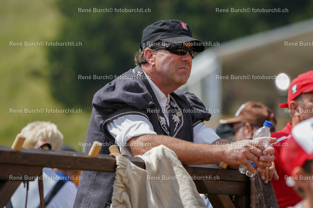 20220710-DSC03334 (2) | René Burch leidenschaftlicher Fotograf aus Kerns in Obwalden.  Hier finden sie Sport, Landschaft und Natur Fotografie.
 - Realisiert mit Pictrs.com